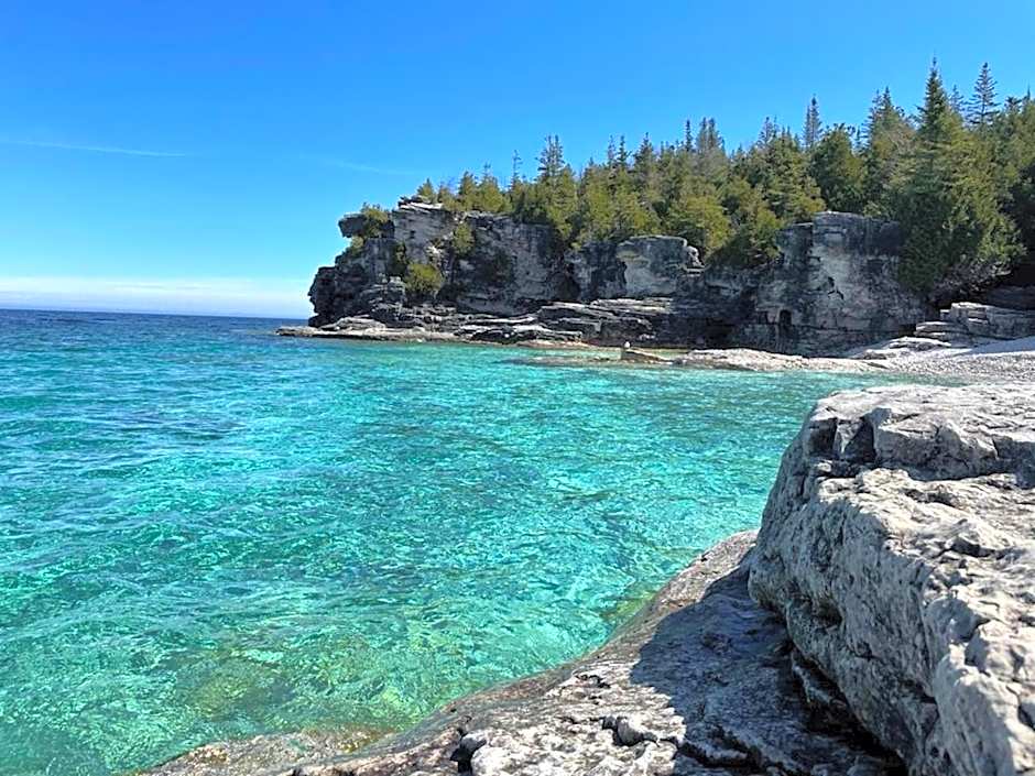Georgian Legendary Tobermory Retreat With Hot Tub