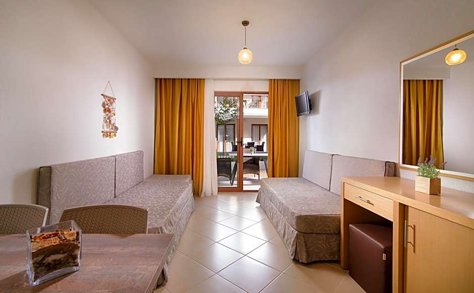 Apanemia by Flegra Hotels