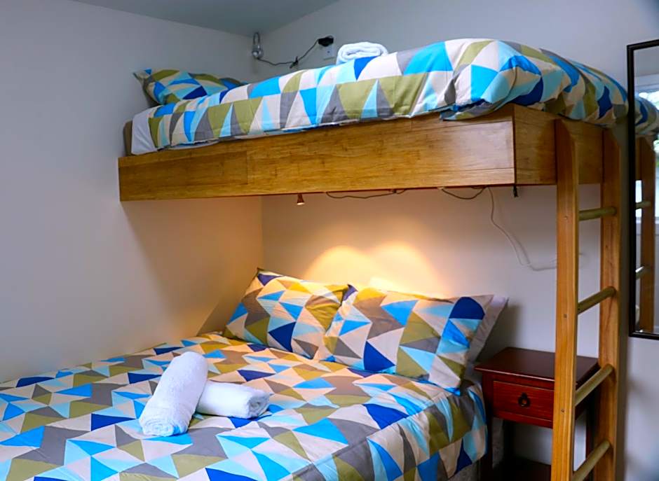 Oxford Queenette Backpackers