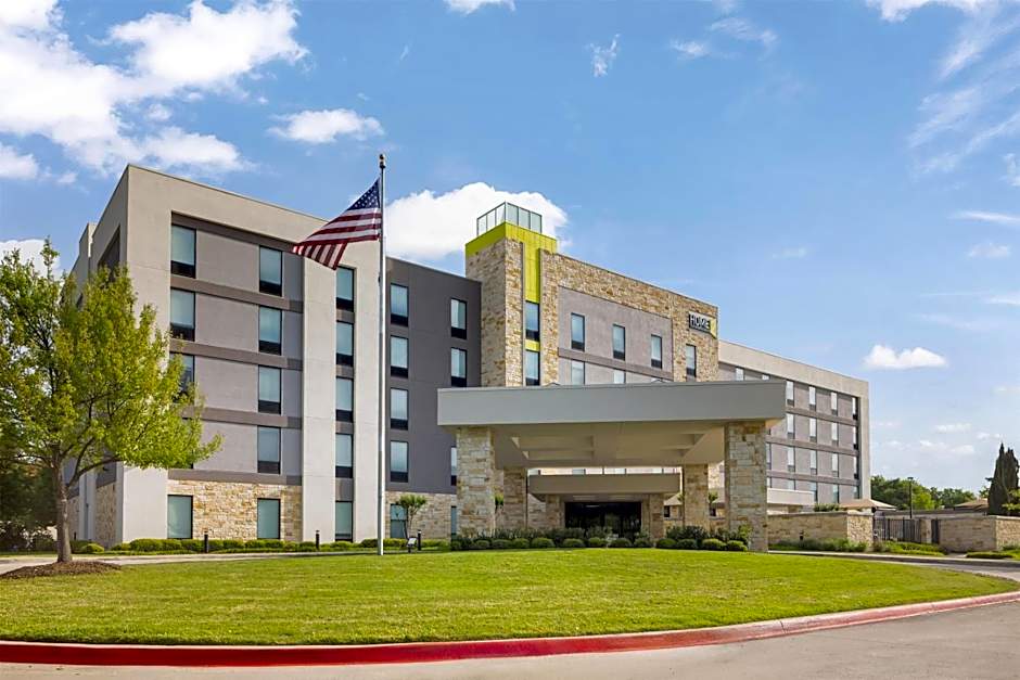 Home2 Suites By Hilton Dallas Addison