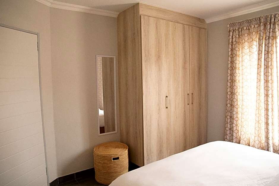 3 Lux Suites