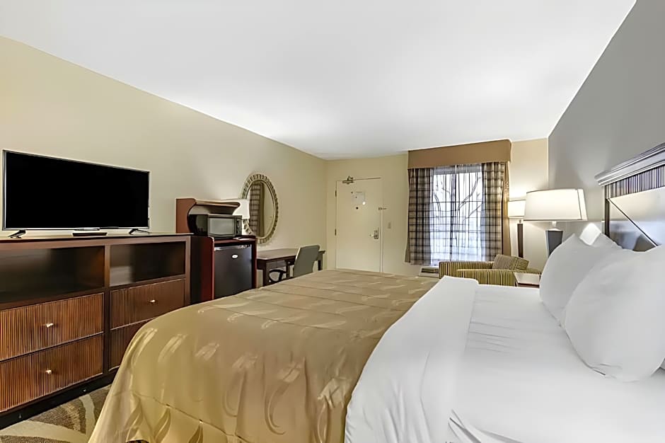 Quality Inn Windsor Mill