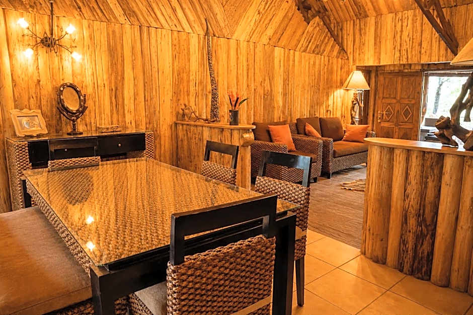 Exploreans Mara River Camp
