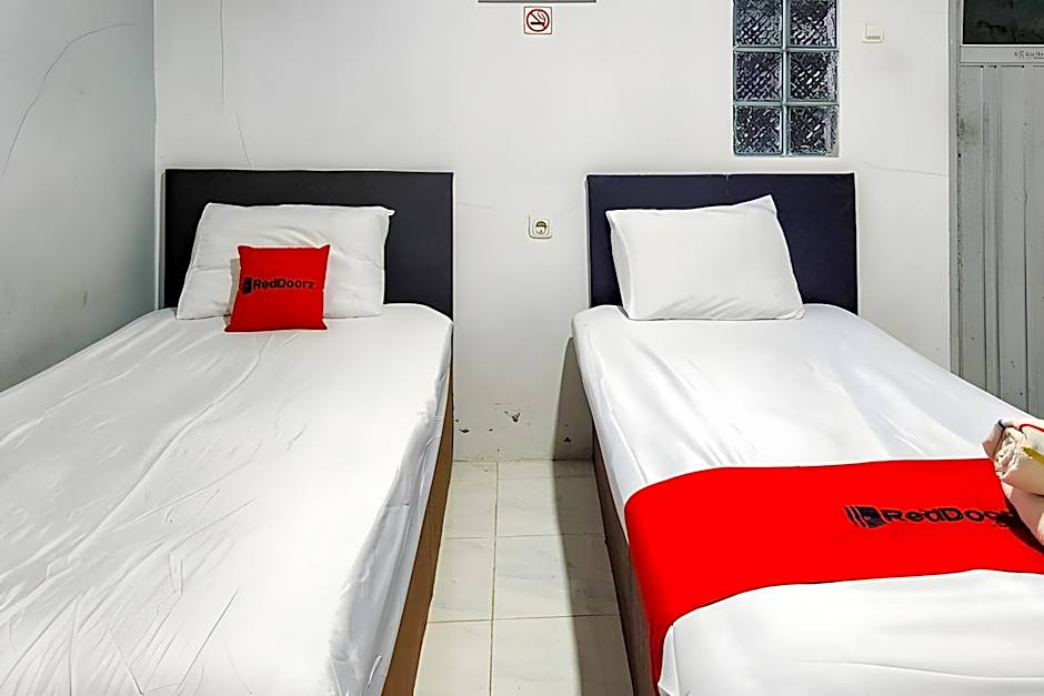 RedDoorz near Lippo Mall Yogyakarta 3