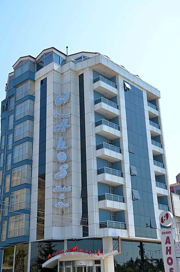 Grand Ahos Hotel