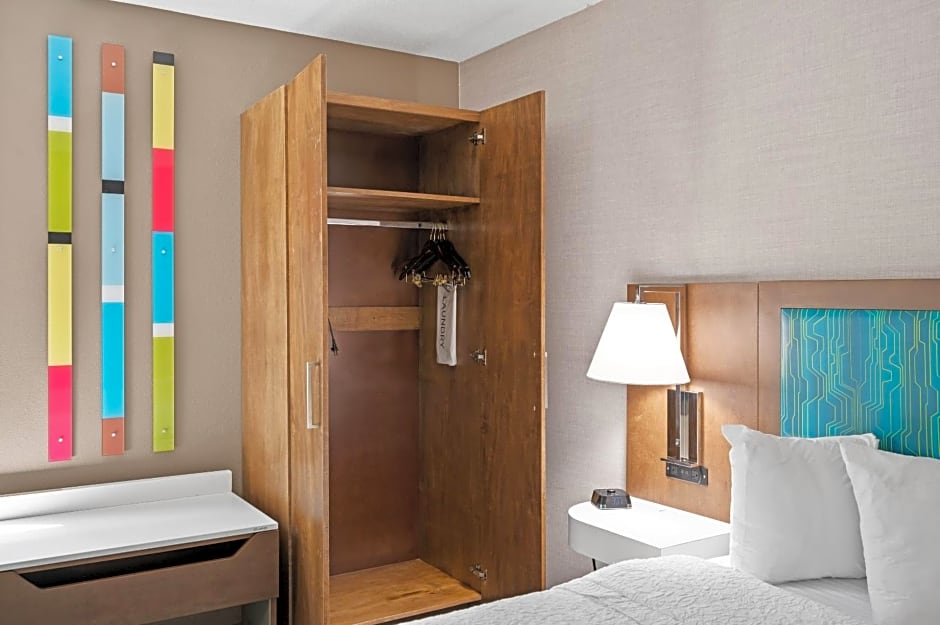 Hampton Inn By Hilton Cleveland/Westlake