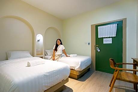 Economy Twin Room