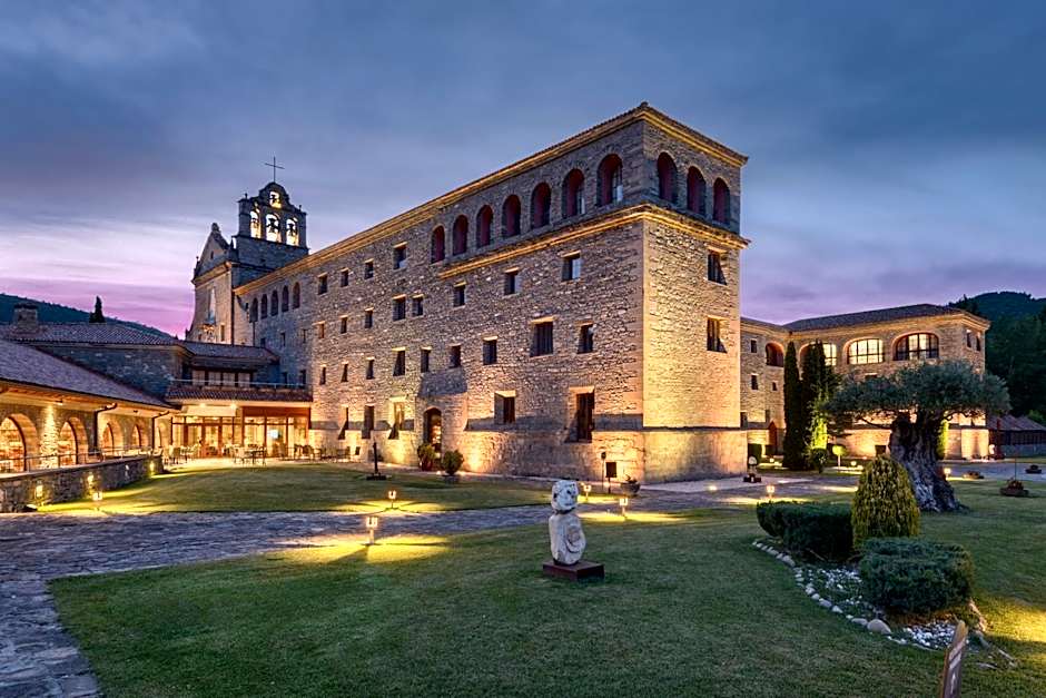 Hotel & Spa Monasterio de Boltana