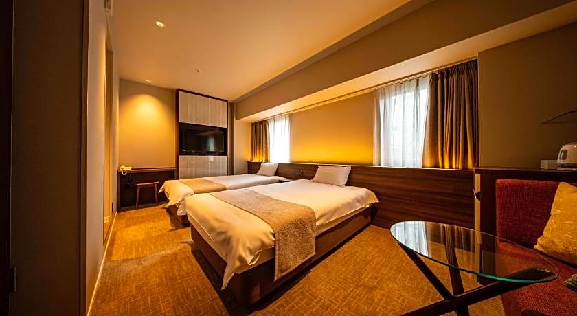New Osaka Hotel