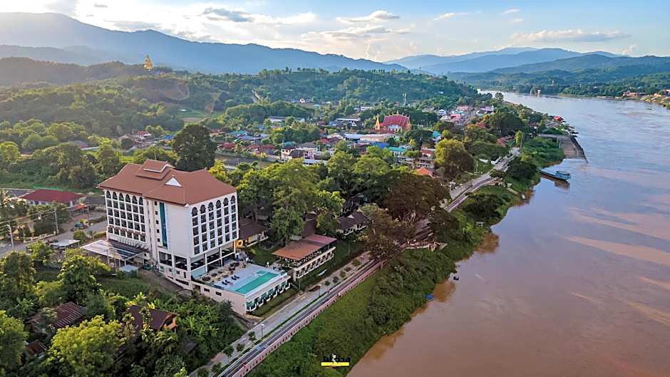 Chiangkhong Teak Garden Riverfront Onsen