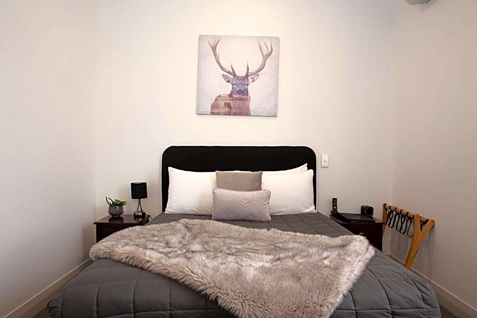 Talisman Hotel & Restaurant