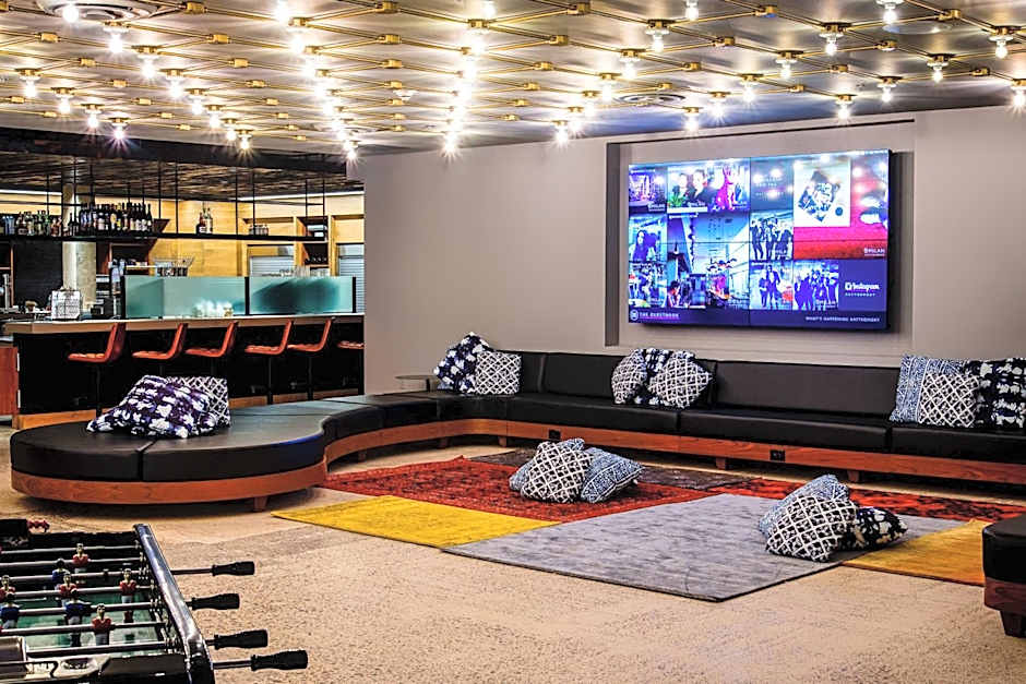 Moxy by Marriott Phoenix Tempe/ASU Area