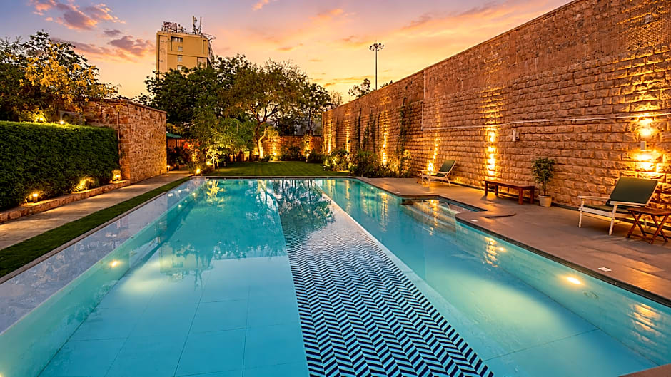 Hotel Inn Season – Art Deco Heritage Hotel in Jodhpur