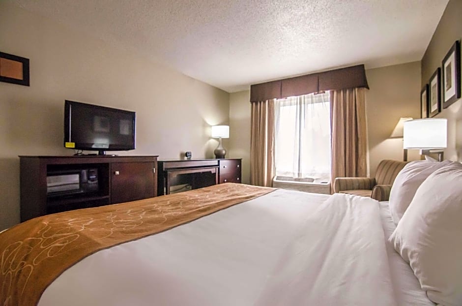 Quality Suites St. Joseph