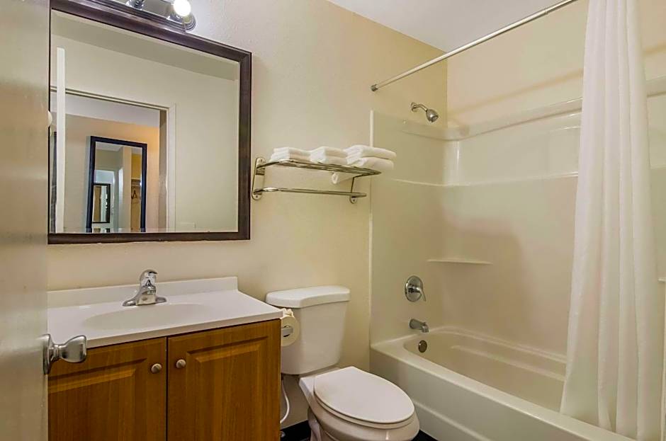 Rodeway Inn Enumclaw Mount Rainer-Crystal Mountain Area