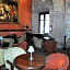 Hotel Virrey De Mendoza