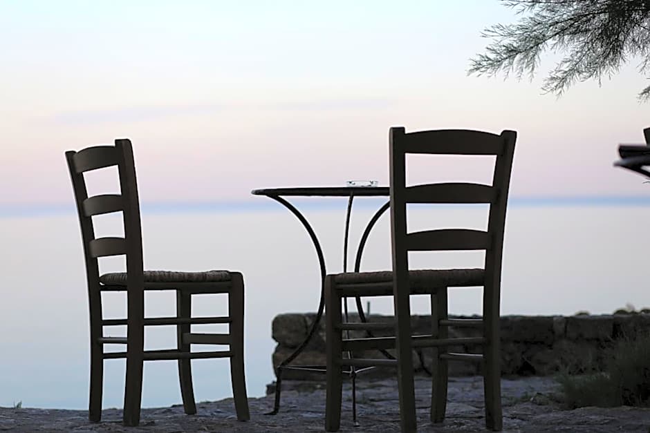 Bastione Malvasia Hotel (ex New Malvasia)