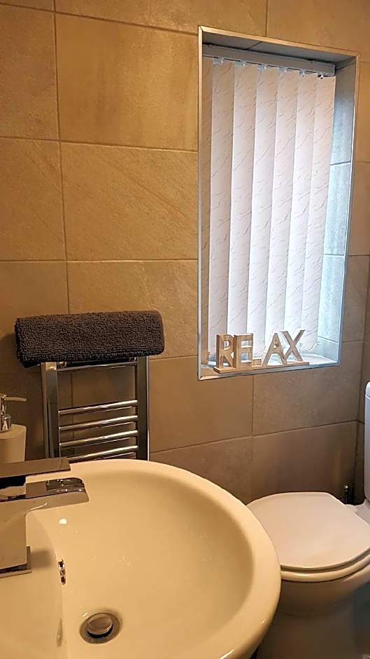 Townhouse @ Birches Head Road Stoke