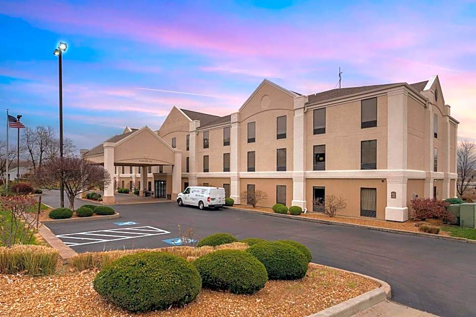 Comfort Inn Near Six Flags St. Louis