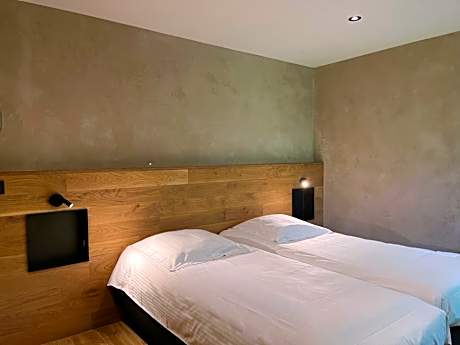 Room at La Dépendance (328 feet from reception)