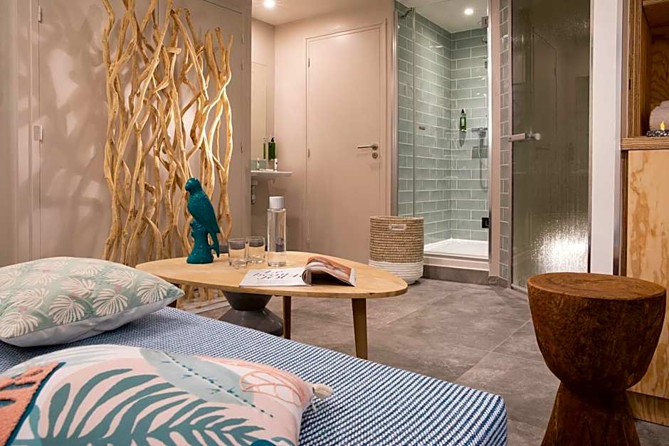 Hotel LOCOMO