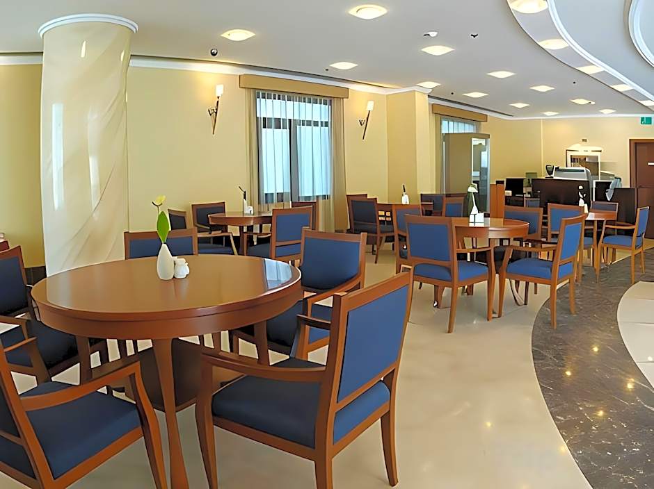 Royal Qatar Hotel