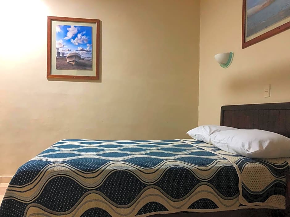 Hotel El Faro Malecon