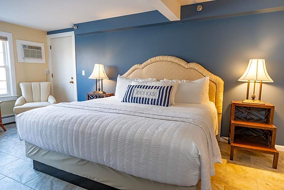 The Beach House Inn