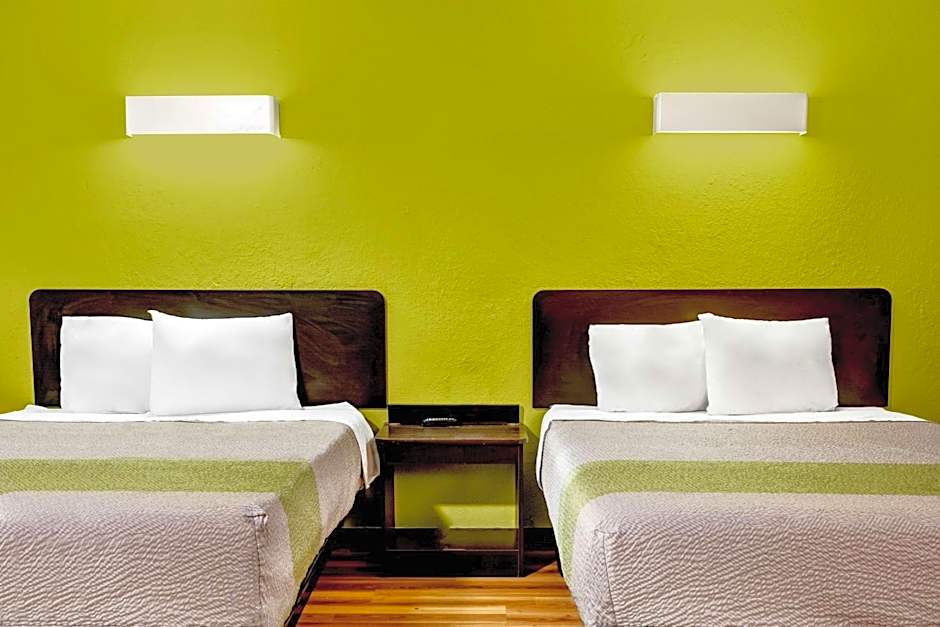 Motel 6 Indianapolis IN