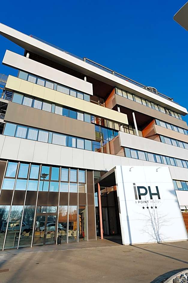 Ipointhotel