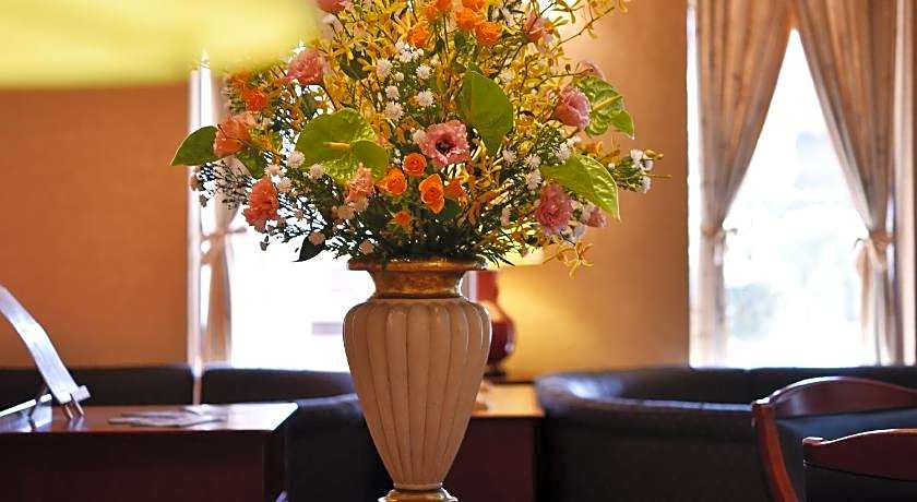 Hotel Crown Palais Chiryu