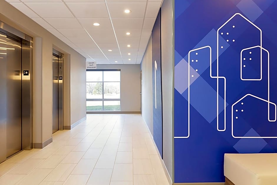 Holiday Inn Express & Suites Salem North-Keizer By IHG
