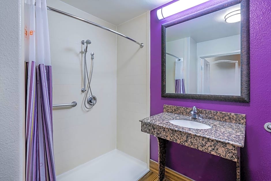 La Quinta by Wyndham DFW Airport West - Bedford