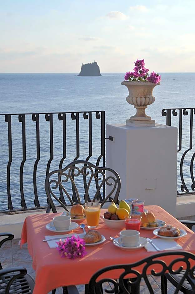 Hotel Villaggio Stromboli - isola di Stromboli