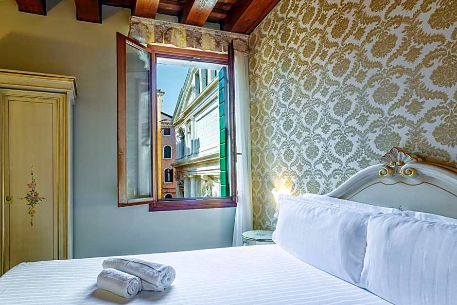Hotel Orion