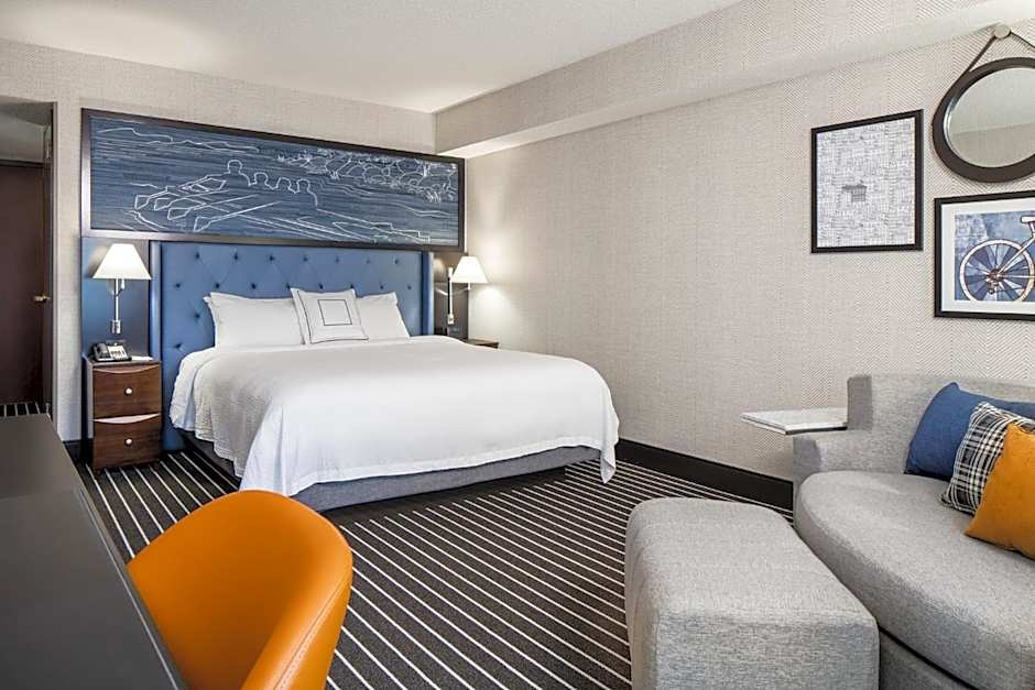 Courtyard by Marriott Boston Brookline