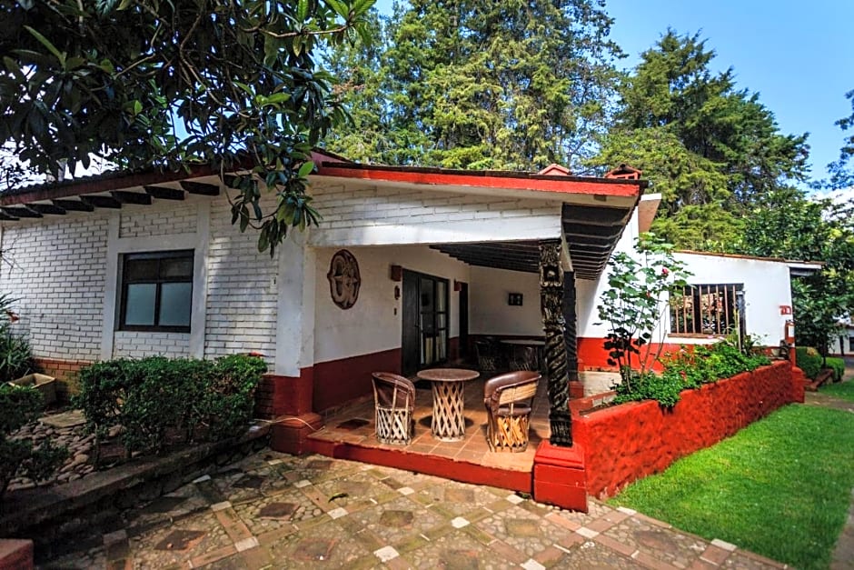 Lago Sol Hotel & Suites