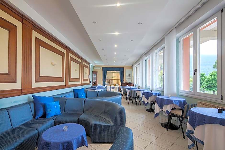 Hotel Nella
