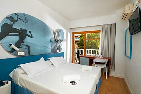 Double Room  with Balcony