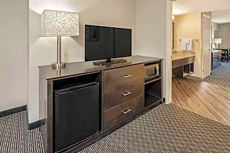 Suite with Two King Beds