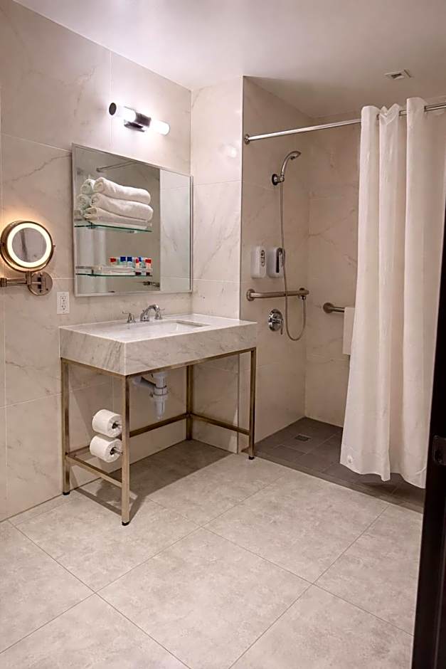 Hotel Mirage Brooklyn