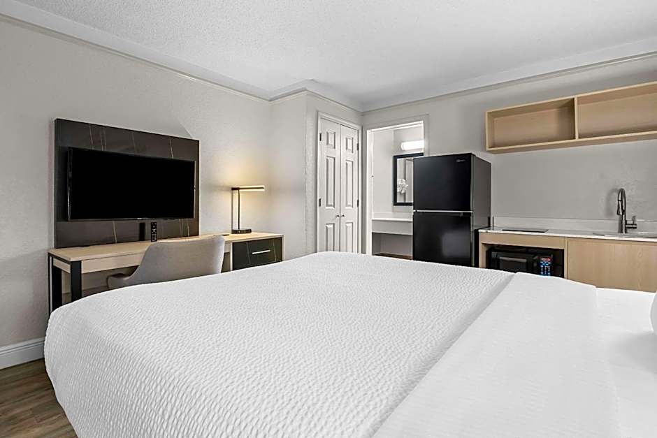 Suburban Studios Slidell I-10