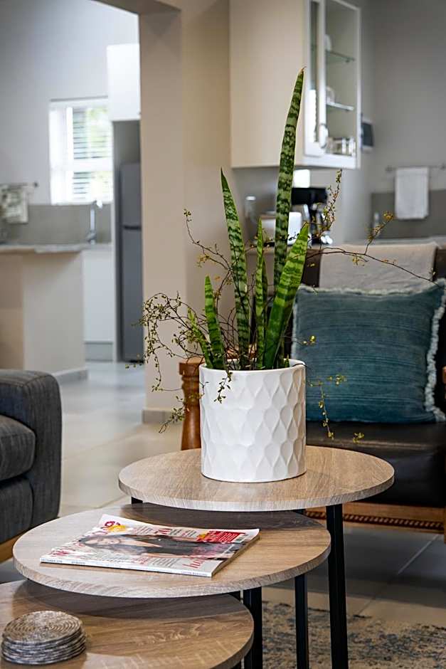 Out of Bounds Self-Catering Lodge