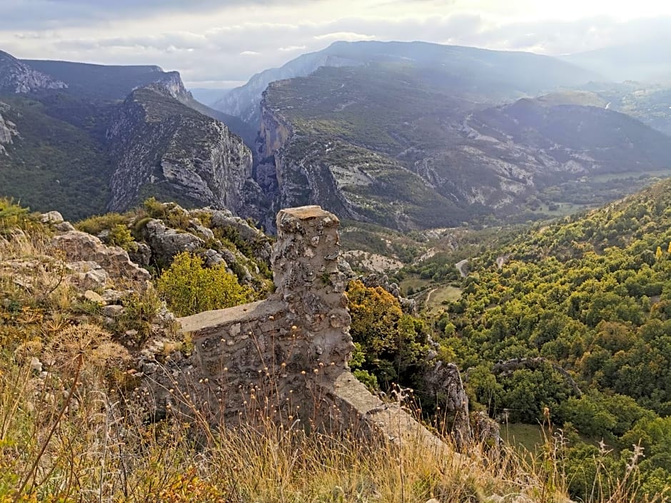 La Peyregoune, logement en pleine nature et table d'hôtes