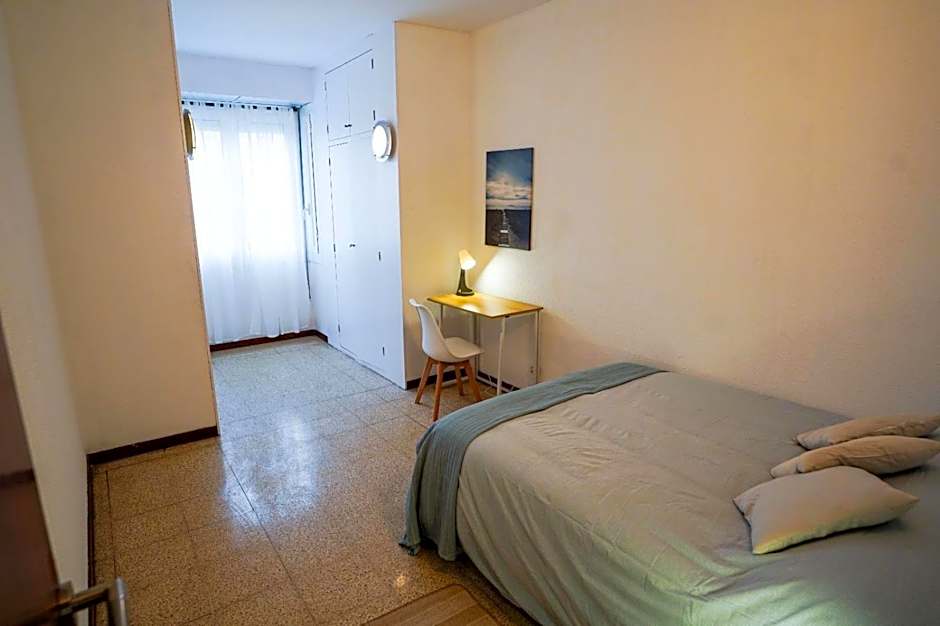 Habitacion privada en PISO COMPARTIDO Lepanto