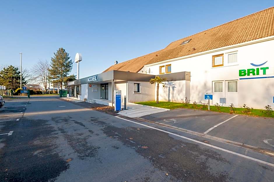 Brit Hotel Caen Nord - Mémorial