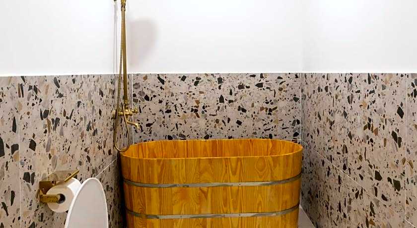 Pisces Hotel Hue