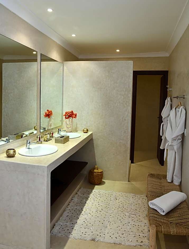 Riad L'Aziza