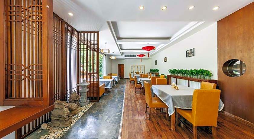 Pandora Vista Retreat