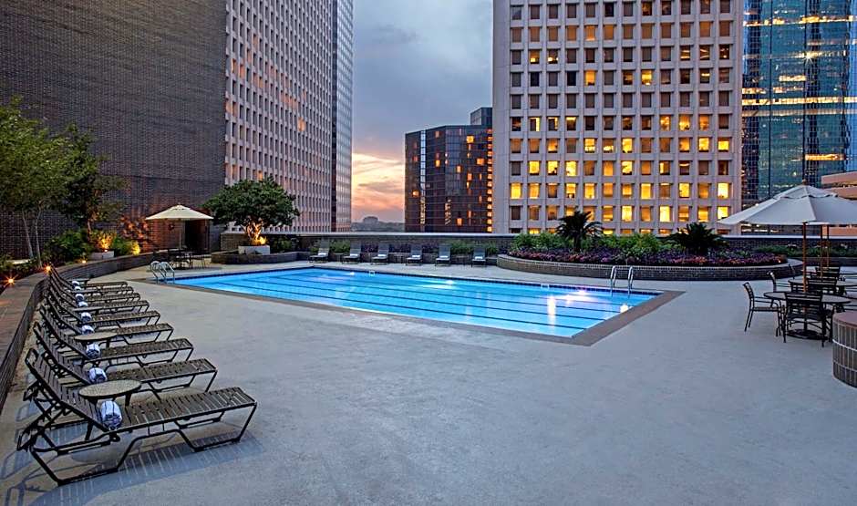 Photo 1 of 50 of Hyatt Regency Houston Downtown